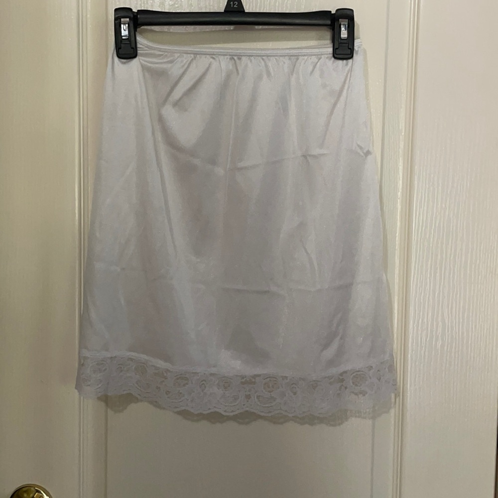 White slip